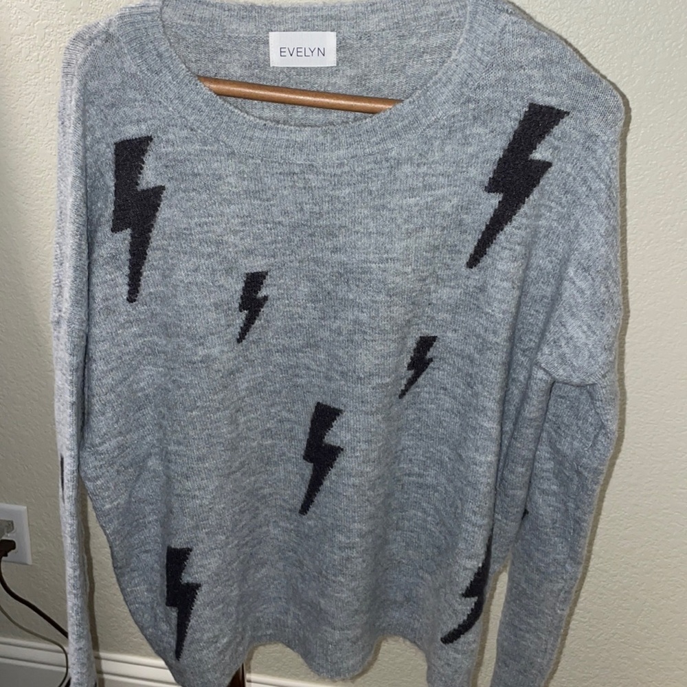 Fun sweater for fall!